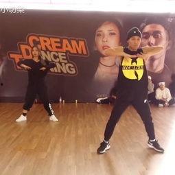 帅哥舞蹈视频,帅哥舞蹈视频惊艳呈现